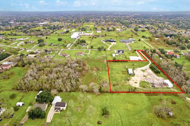 18126 County Road 125 Road, Pearland, TX 77581