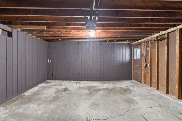 9091 207th Street W, Lakeville, MN 55044