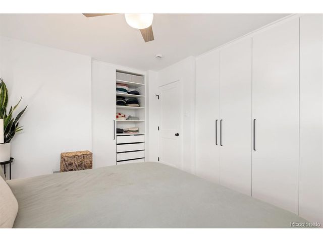 1210 E Amherst Ave, Englewood, CO 80113