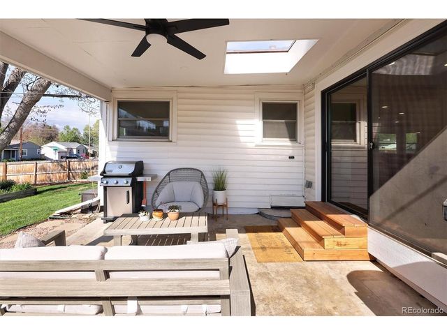 1210 E Amherst Ave, Englewood, CO 80113