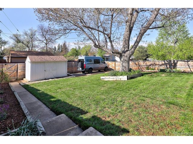 1210 E Amherst Ave, Englewood, CO 80113