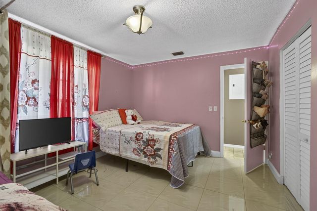 4296 Woodstock Drive D, West Palm Beach, FL 33409