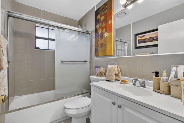 4296 Woodstock Drive D, West Palm Beach, FL 33409