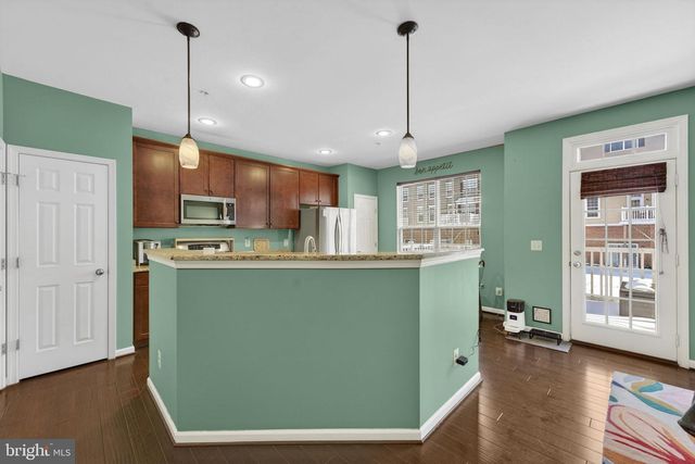 45745 WINDING BRANCH TER, Sterling, VA 20166