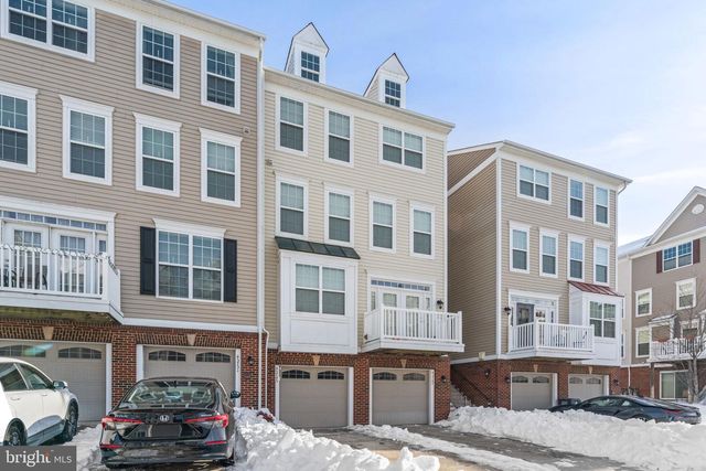 45745 WINDING BRANCH TER, Sterling, VA 20166