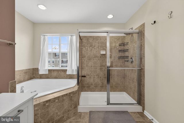 45745 WINDING BRANCH TER, Sterling, VA 20166