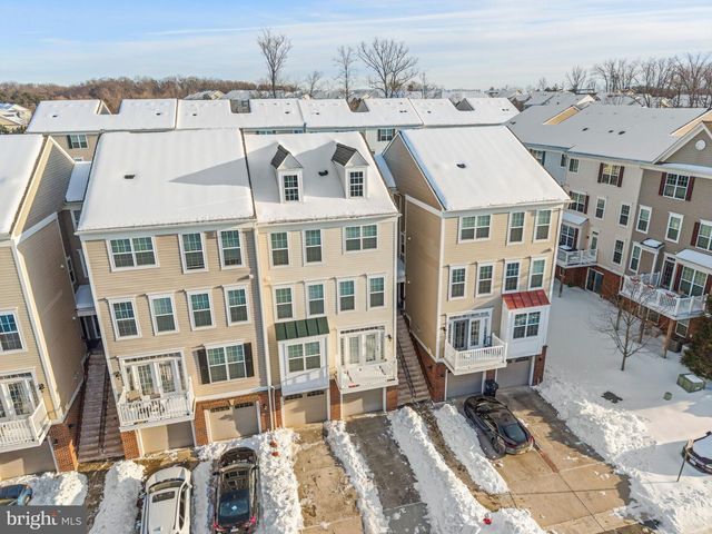 45745 WINDING BRANCH TER, Sterling, VA 20166