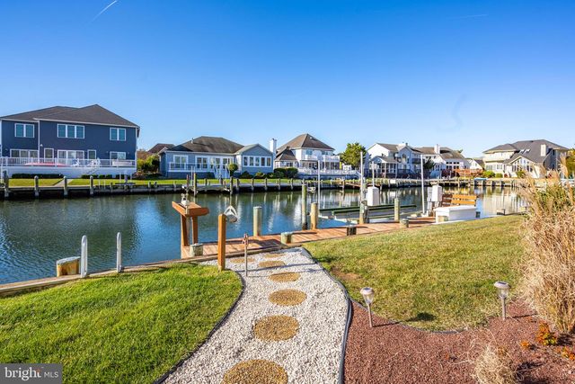 8 LESLIE MEWS, Berlin, MD 21811