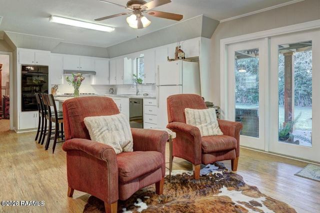 206 N Demanade Boulevard, Lafayette, LA 70503