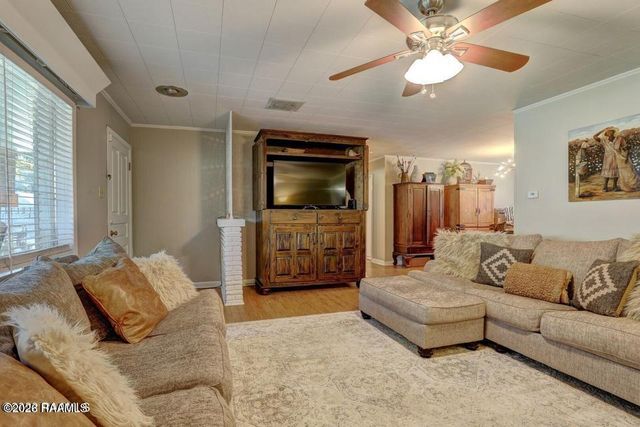 206 N Demanade Boulevard, Lafayette, LA 70503