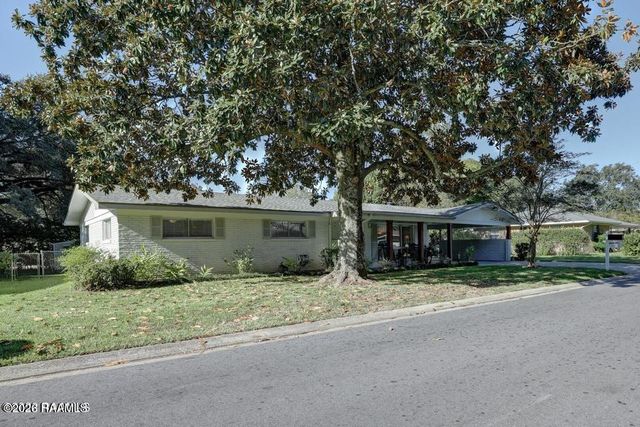 206 N Demanade Boulevard, Lafayette, LA 70503
