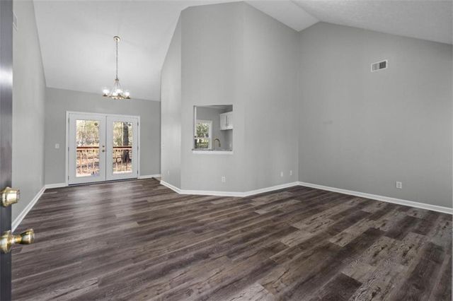 1142 Lavista Drive, Monroe, GA 30655