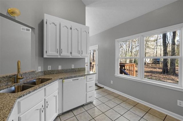 1142 Lavista Drive, Monroe, GA 30655