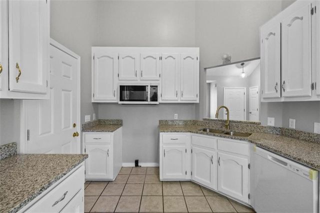 1142 Lavista Drive, Monroe, GA 30655