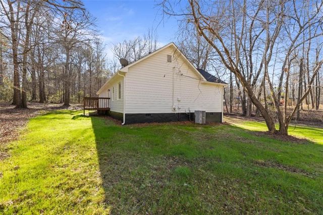 1142 Lavista Drive, Monroe, GA 30655