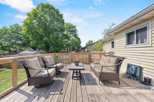 117 RAUGHT STREET, Kaukauna, WI 54130