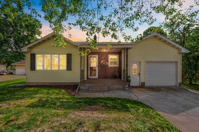 117 RAUGHT STREET, Kaukauna, WI 54130