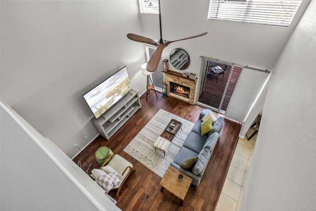 300 Out Yonder 167, Horseshoe Bay, TX 78657