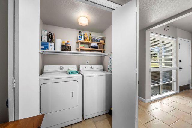 300 Out Yonder 167, Horseshoe Bay, TX 78657