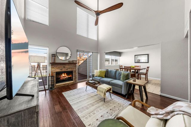 300 Out Yonder 167, Horseshoe Bay, TX 78657