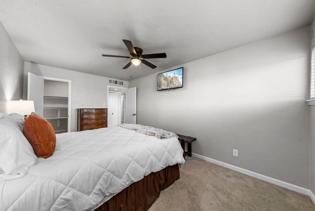 300 Out Yonder 167, Horseshoe Bay, TX 78657