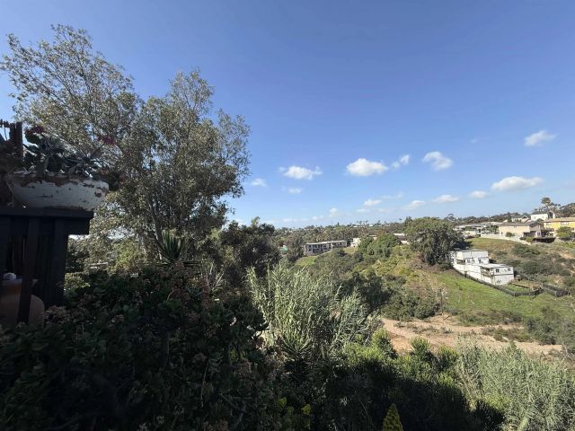 3964 Manzanita Dr, San Diego, CA 92105