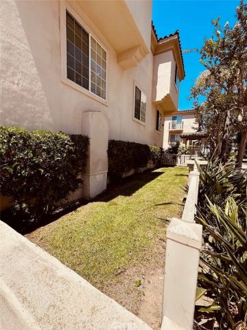815 Van Ness Ave Unit A, Torrance, CA 90501