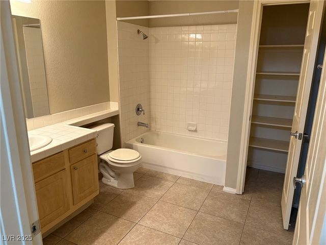 5250 South Rainbow Boulevard 1120, Las Vegas, NV 89118