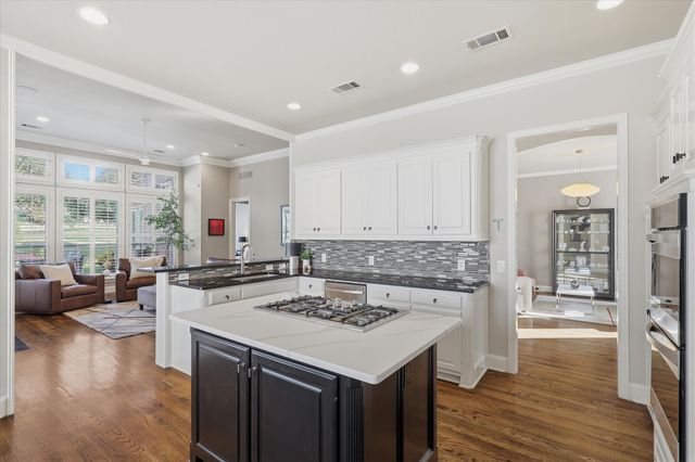5600 Southern Hills Drive, Frisco, TX 75034