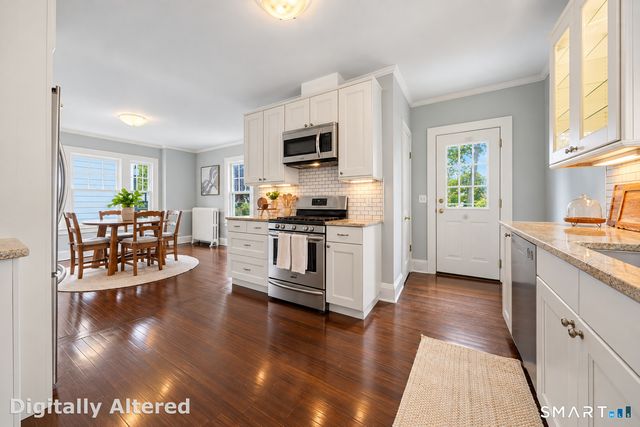 89 Fayerweather Terrace, Bridgeport, CT 06605