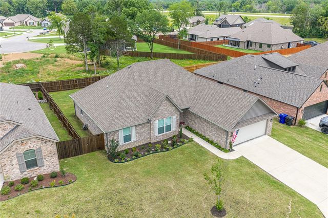 8323 McLaren Drive, Fort Smith, AR 72916