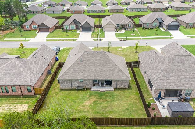 8323 McLaren Drive, Fort Smith, AR 72916