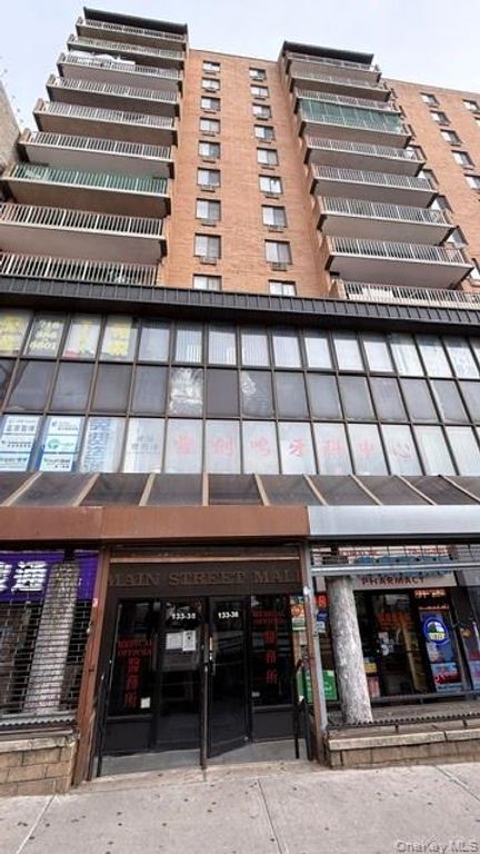 133-36 41st Road CS8, Flushing, NY 11355 — exterior