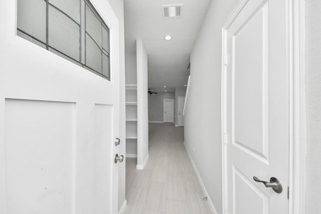 4011 Elmwood Street, Houston, TX 77051