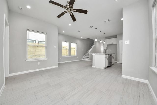 4011 Elmwood Street, Houston, TX 77051