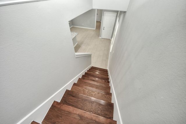 4011 Elmwood Street, Houston, TX 77051