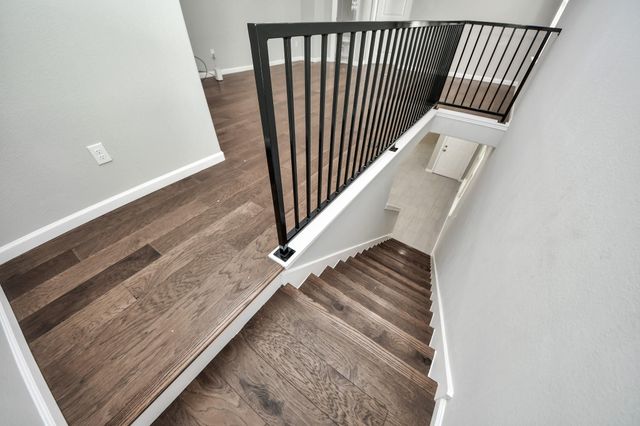 4011 Elmwood Street, Houston, TX 77051