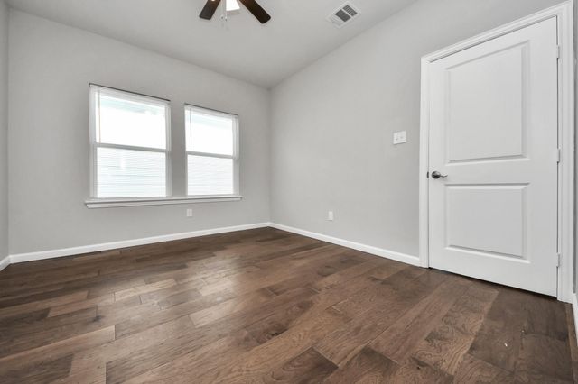 4011 Elmwood Street, Houston, TX 77051