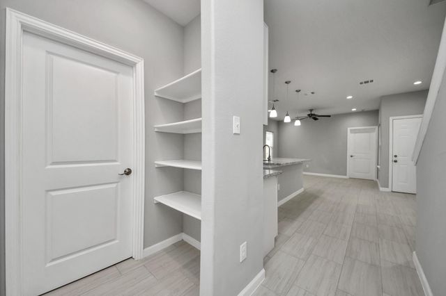 4011 Elmwood Street, Houston, TX 77051