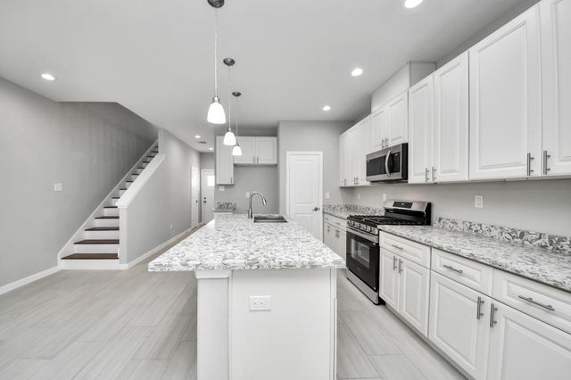 4011 Elmwood Street, Houston, TX 77051