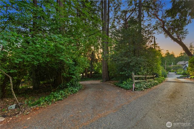 11127 NE Wing Point Drive, Bainbridge Island, WA 98110