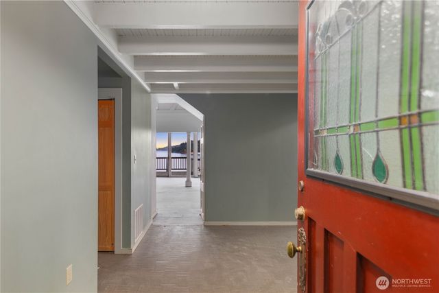 11127 NE Wing Point Drive, Bainbridge Island, WA 98110