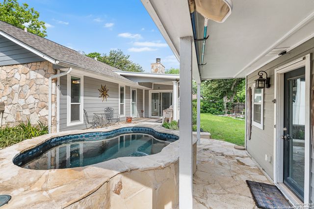 13863 BROOK HOLLOW BLVD, San Antonio, TX 78232