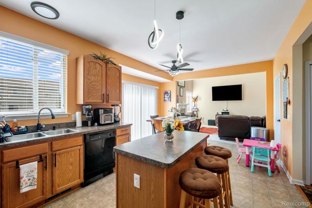6552 Florence Lane, Van Buren Charter Township, MI 48111