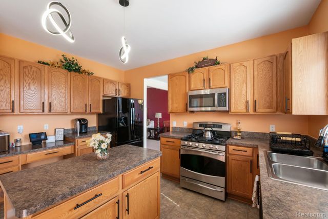 6552 Florence Lane, Van Buren Charter Township, MI 48111