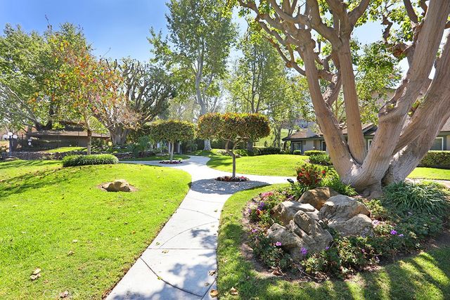 6520 E Paseo El Greco, Anaheim, CA 92807