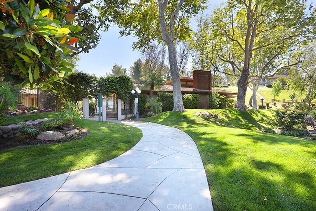 6520 E Paseo El Greco, Anaheim, CA 92807