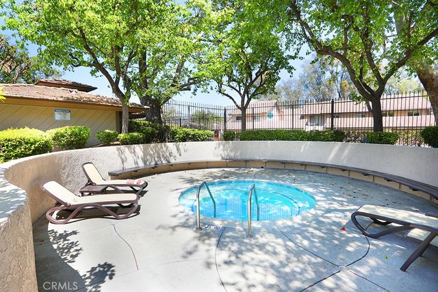 6520 E Paseo El Greco, Anaheim, CA 92807