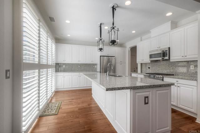 4302 Pacifica Way 2, Oceanside, CA 92056