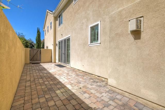 4302 Pacifica Way 2, Oceanside, CA 92056